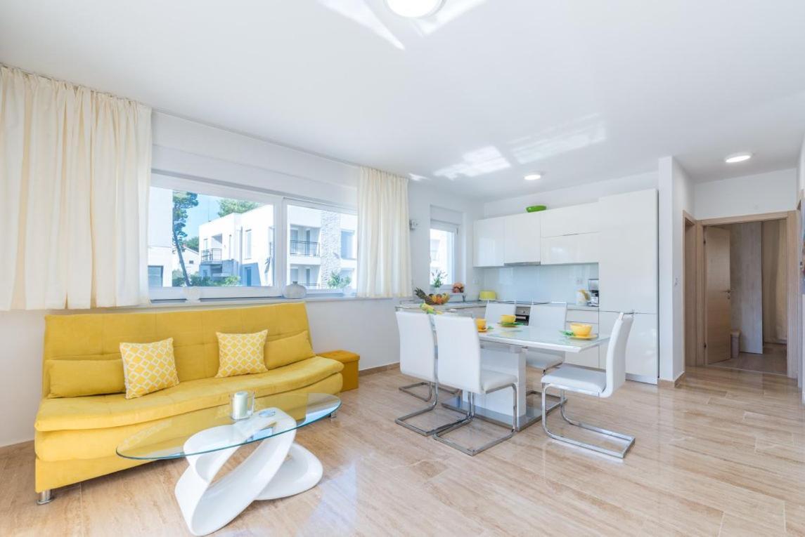 Apartmann Vir Esterno foto