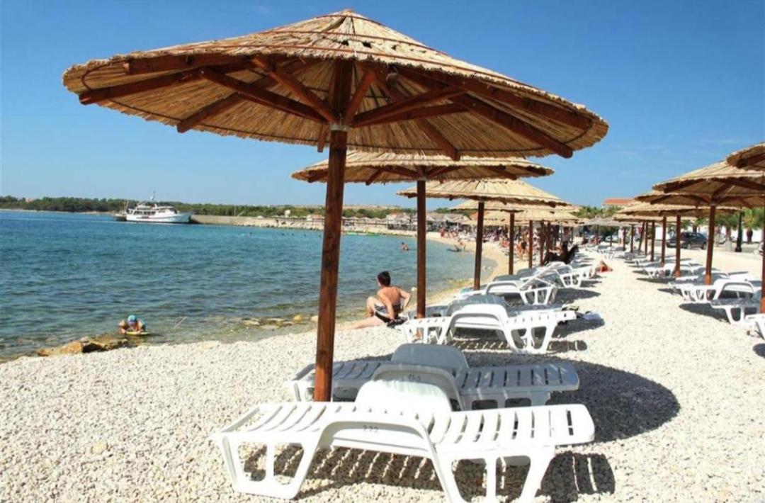 Apartmann Vir Esterno foto